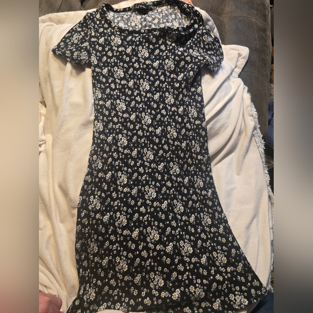 Art Class Black and White Floral Dress
